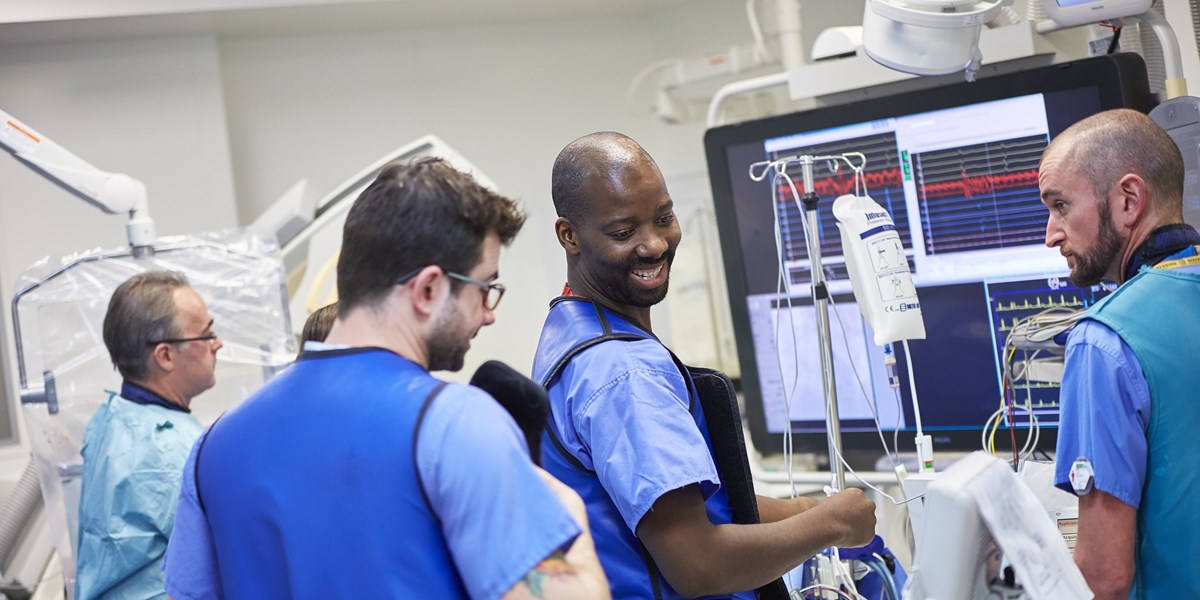 Image of nurses and surgeons in a hospital